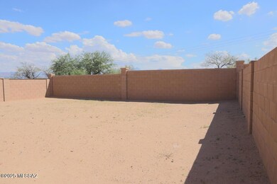 929 W Calle Alta Curva, Sahuarita, AZ 85629 - photo 6