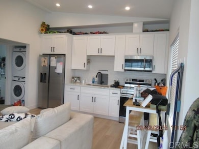 324 S Pardee St unit 202, San Diego, CA 92113 - photo 3