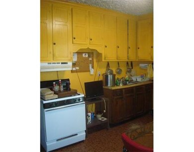 29 Crawford St, Dorchester, MA 02121 - photo 7