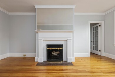 290 Baxter Blvd_004
