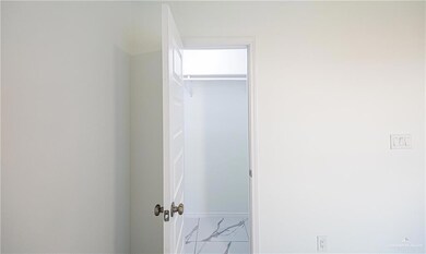 820 Canela Dr, Alamo, TX 78516 - photo 5