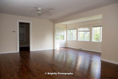 17 Putnam St, Troy, NY 12180 - photo 7