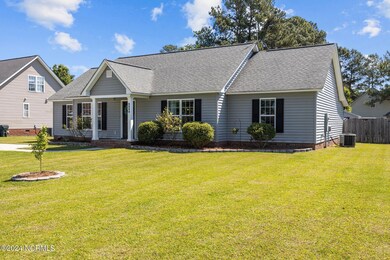 2625 Coopers Point Dr, Winterville, NC 28590 - photo 3