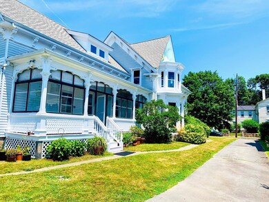 86 Fort St, Fairhaven, MA 02719 - photo 3