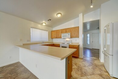 2310 E 36th Ave-11