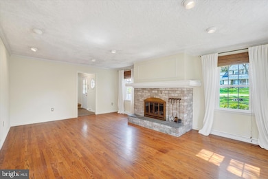 30 Fox Run Dr, York, PA 17403 - photo 4