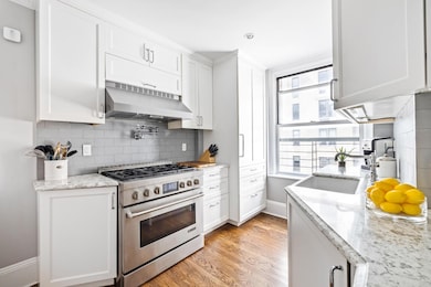 114 E 84th St unit 8B, New York, NY 10028 - photo 7