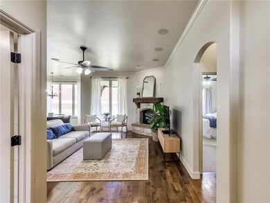 1128 Bryan Dr, Moore, OK 73160 - photo 4