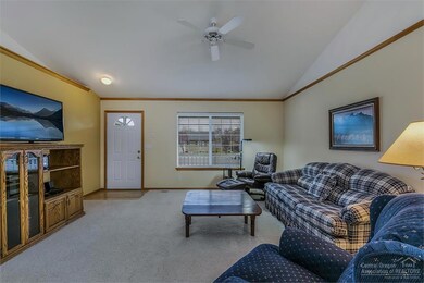 21363 Puffin Dr, Bend, OR 97701 - photo 4