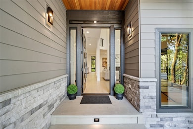 17720 SE 63rd Place, Bellevue, WA 98006 - photo 2