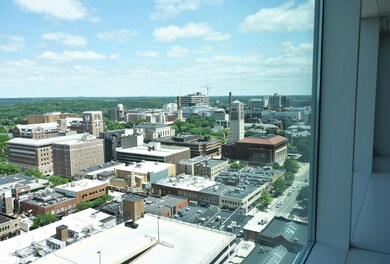 24E Living3