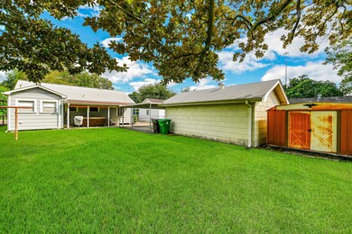 6207 Kirkwood St, Houston, TX 77022 - photo 5