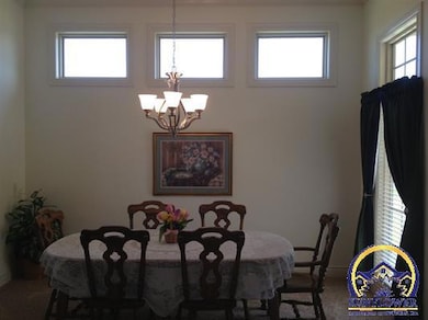 2232 SW Millers Glen Dr, Topeka, KS 66614 - photo 7