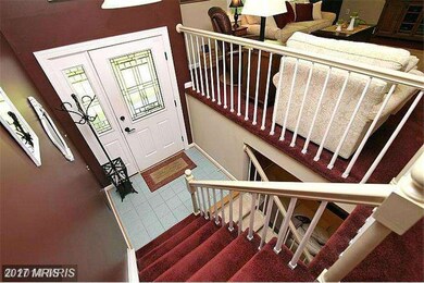 5802 Dale Dr, Sykesville, MD 21784 - photo 4