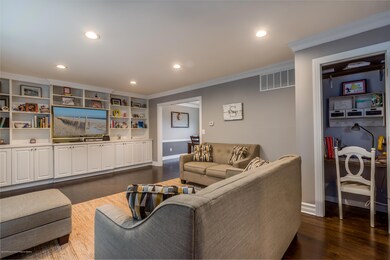 94 Oak Tree Ln, Toms River, NJ 08753 - photo 6