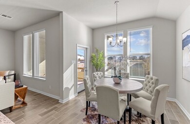 Sierra Dining Area