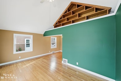 1641 Hampton Rd, Grosse Pointe Woods, MI 48236 - photo 3