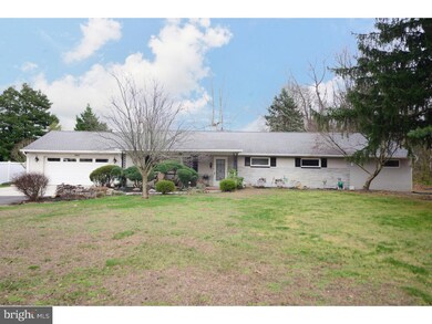 240 Roberts Ave, Woodbury, NJ 08096 - photo 2