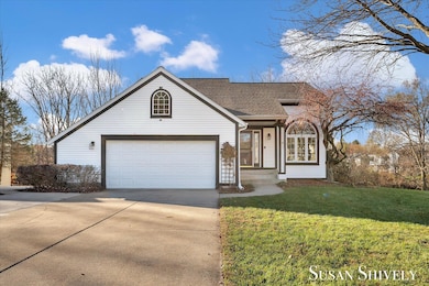 6903 Lake Bluff Dr NE, Comstock Park, MI 49321 - photo 2