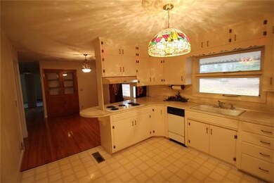 140 Thomas St, Manchester, TN 37355 - photo 6