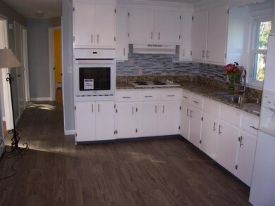 58 Granite St, Hooksett, NH 03106 - photo 7