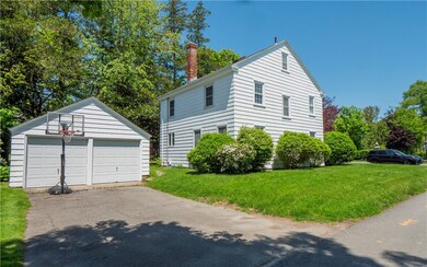 27 Red Cross Ave, Newport, RI 02840 - photo 3