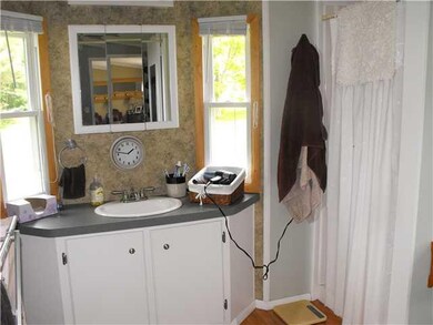 Master Bath/Spa all new  laundry at other end