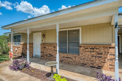 654 Old Airport Rd, Denison, TX 75021 - photo 5