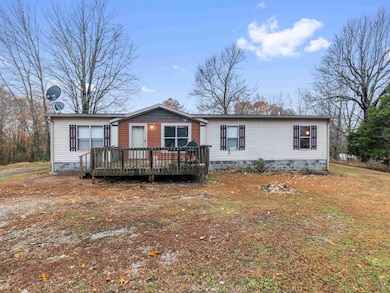 1020 Barnetts Creek Rd, Utica, KY 42376 - photo 2