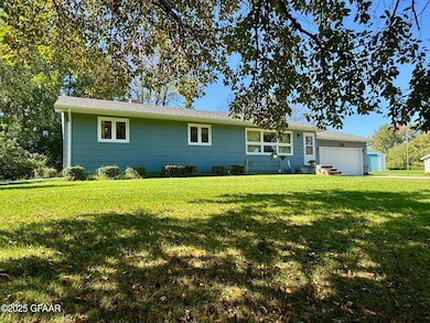 9177 N Dakota 18, Cavalier, ND 58220 - photo 2