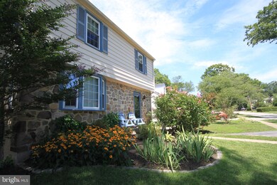 864 Delmont Dr, Wynnewood, PA 19096 - photo 4