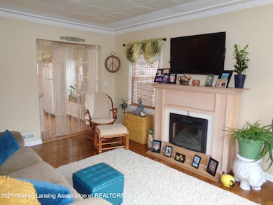 Maplehill livingroom 3