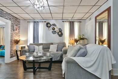 102 Bailey St unit 2, Lawrence, MA 01843 - photo 6