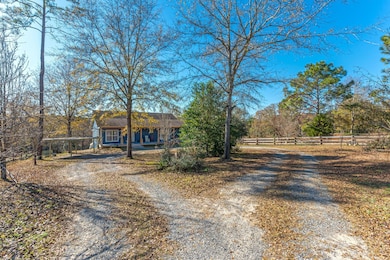 3-web-or-mls-746 Davidson Rd Exterior-7