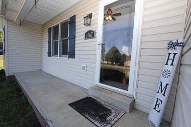 1067 Edgewood Way, Lawrenceburg, KY 40342 - photo 3