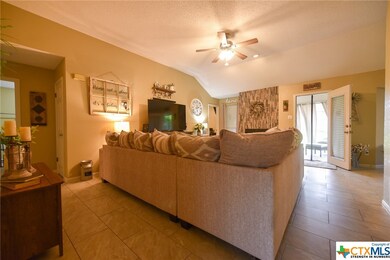 906 Bruce Dr, Copperas Cove, TX 76522 - photo 2