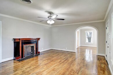 Family Room (1st Living)