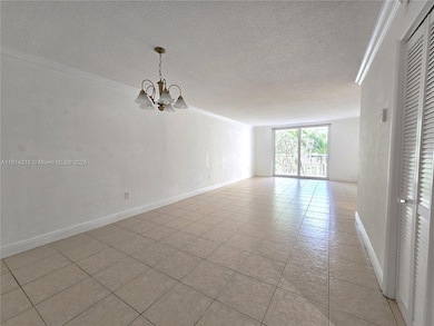 6940 Miami Gardens Dr unit 1-319, Hialeah, FL 33015 - photo 6