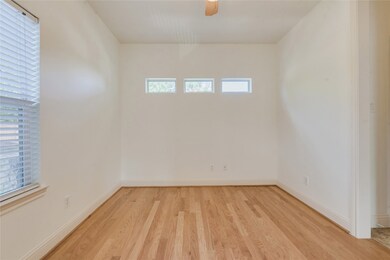 428 Pecore St unit A, Houston, TX 77009 - photo 6