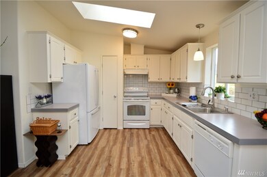 9918 237th Street Ct E, Graham, WA 98338 - photo 6