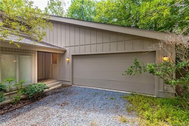 Spacious 2 Car Garage
