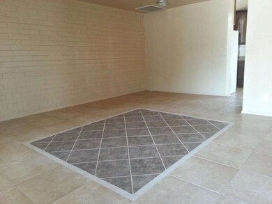 4233 N 47th Dr, Phoenix, AZ 85031 - photo 4