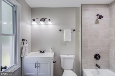 211 Moore St, Moorestown, NJ 08057 - photo 4