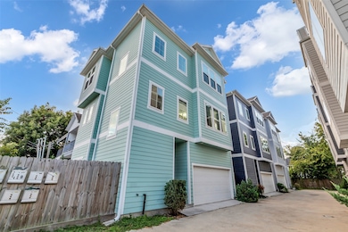 204 Burr St unit G, Houston, TX 77011 - photo 3