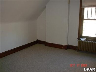 1426 Walnut St unit 2, Allentown, PA 18102 - photo 7