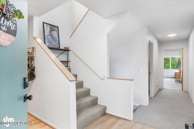 2910 Doris St, Anchorage, AK 99517 - photo 2