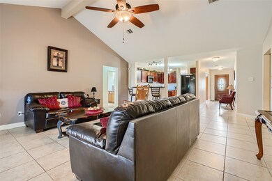 10810 Cayman Mist Dr, Houston, TX 77075 - photo 6