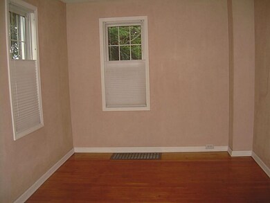 Dining Room. Enjoy mealtime in this nice room.