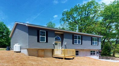 825 Milford Rd, Dingmans Ferry, PA 18328 - photo 5