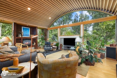 8008 Sundi Way (7)